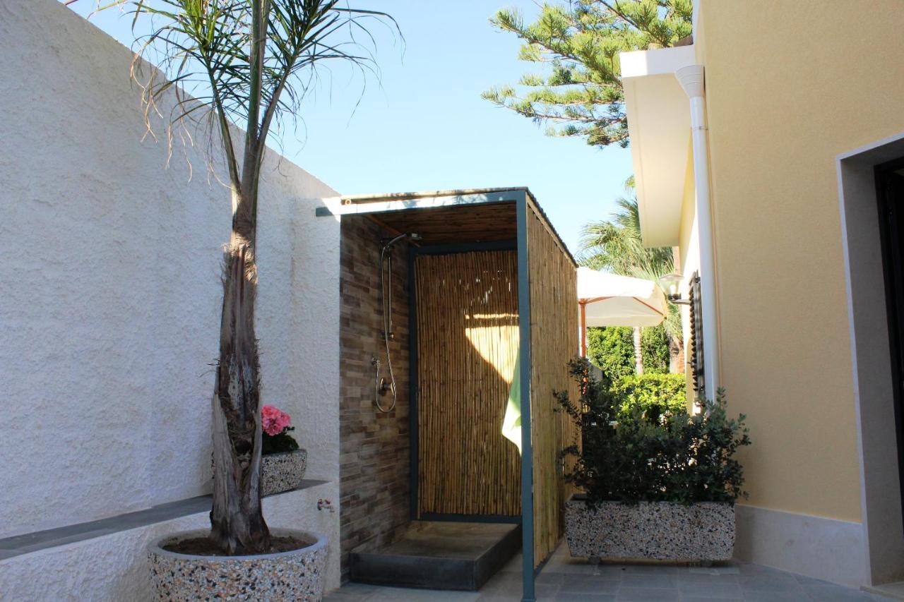 Re Sole La Dependance - Casa Vacanza V E N E R E อาโวลา ภายนอก รูปภาพ